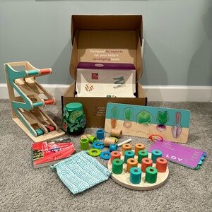 Lovevery The Adventurer Play Kit 16, 17, 18 Months - Complete Set